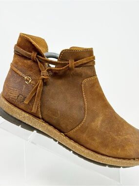 BORN Tarkiln Womens Brown Distressed Ankle Booties Side Zip Wrap Tie Size 11